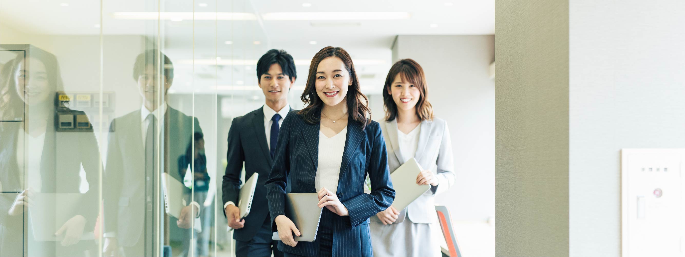 Mid_career_header_desktop