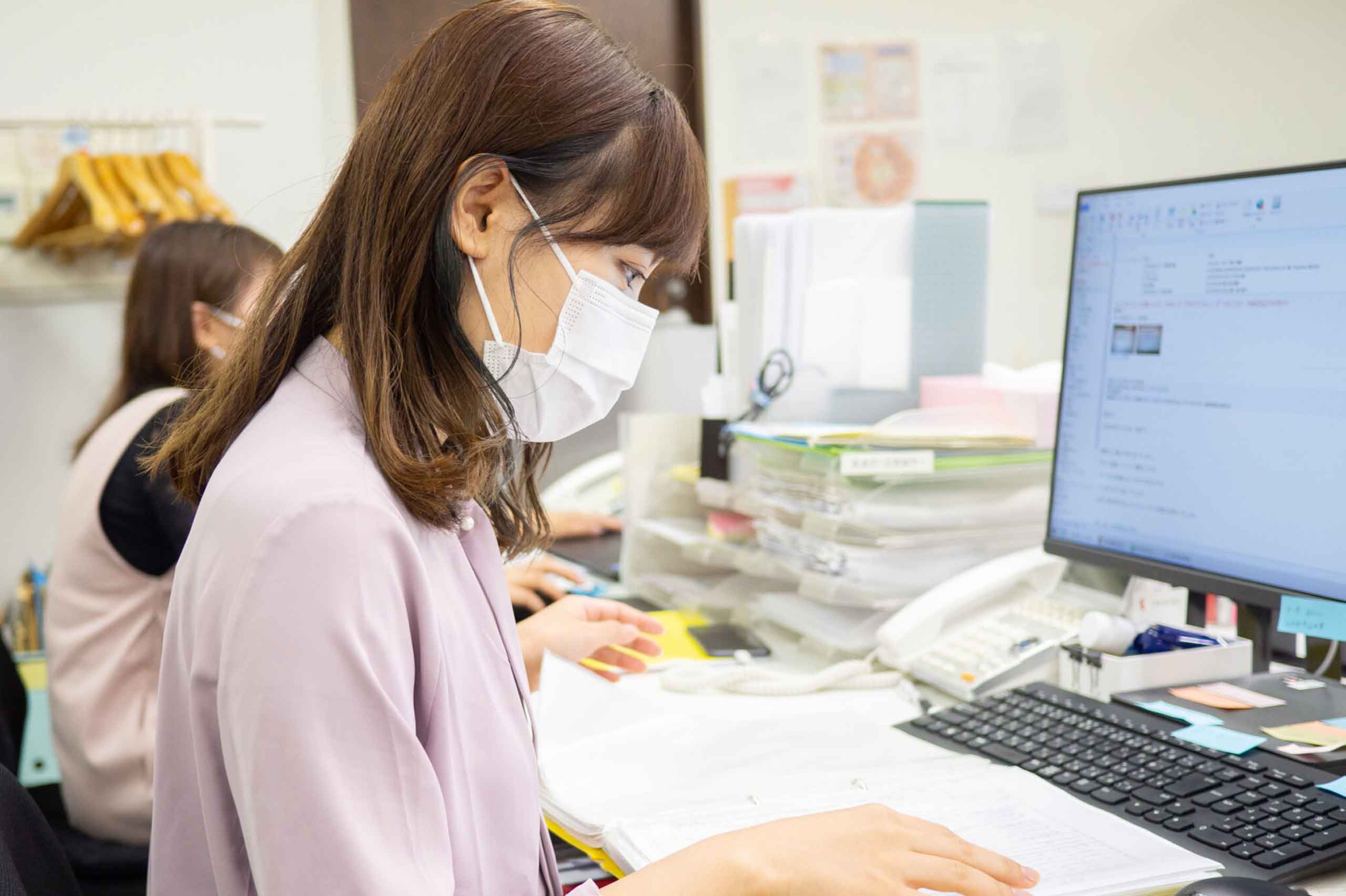 Employee Interview vol.1 – “I aim to become a reliable source of support for all employees” [General Affairs]